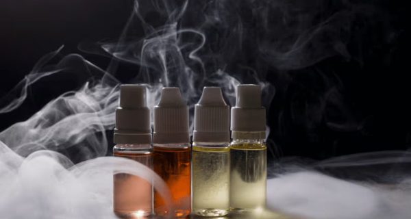 e-liquid e-juice drop bottle