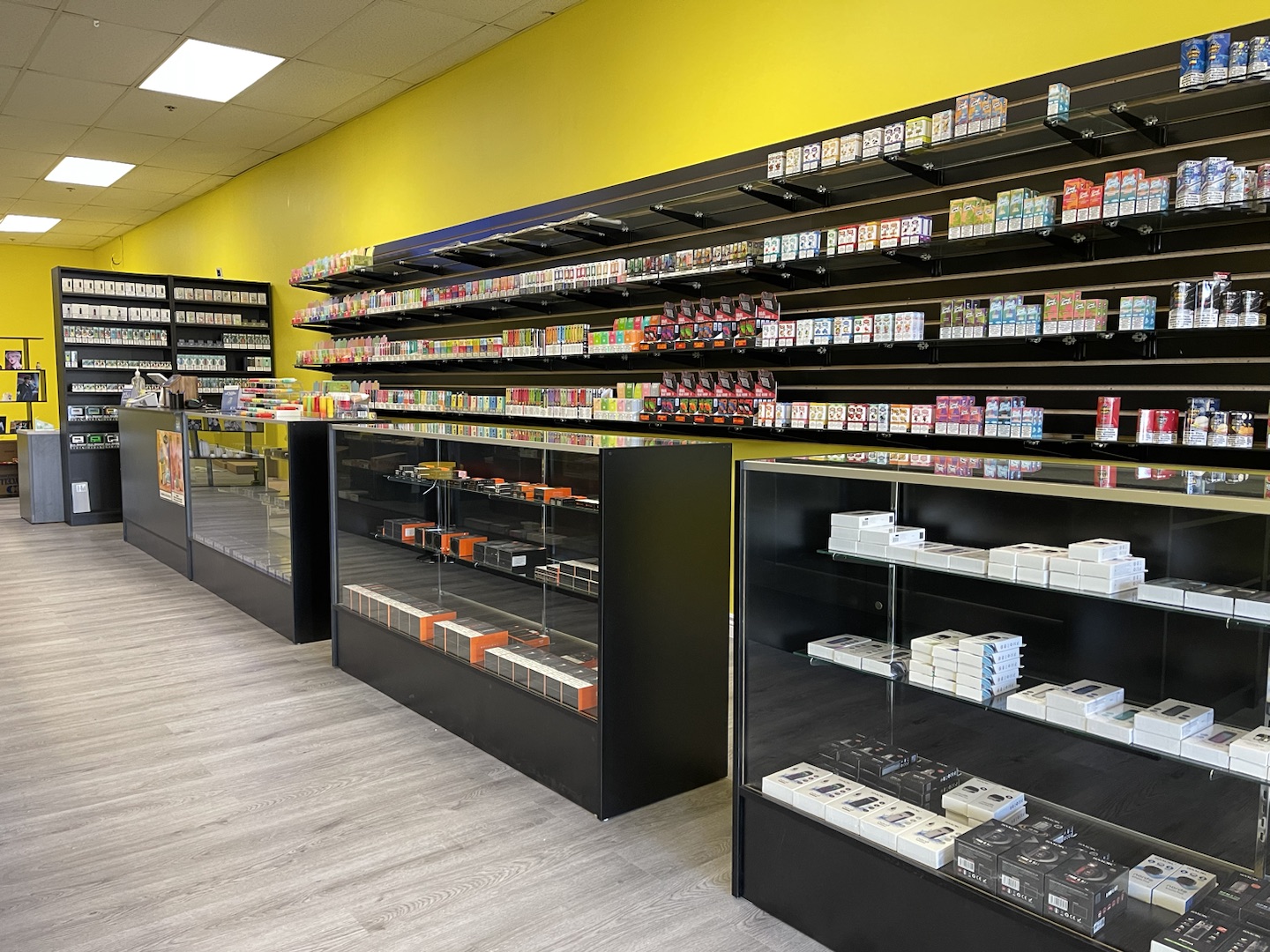 inside of MYVAPOR chino hills USA vape store
